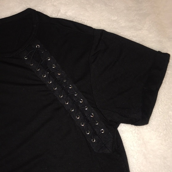 ❄️2 FOR $20❄️ Forever 21 T shirt - Picture 2 of 3